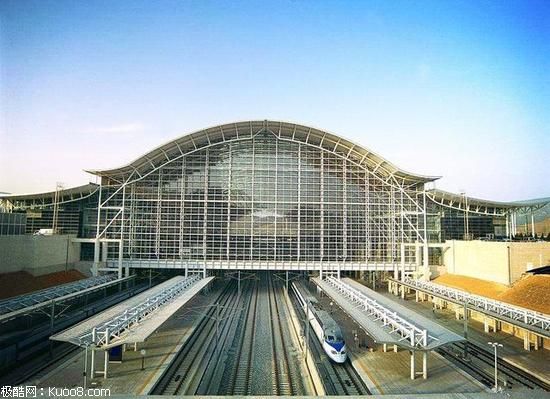 全球最具特色的10座火车站中国只有这一个上榜